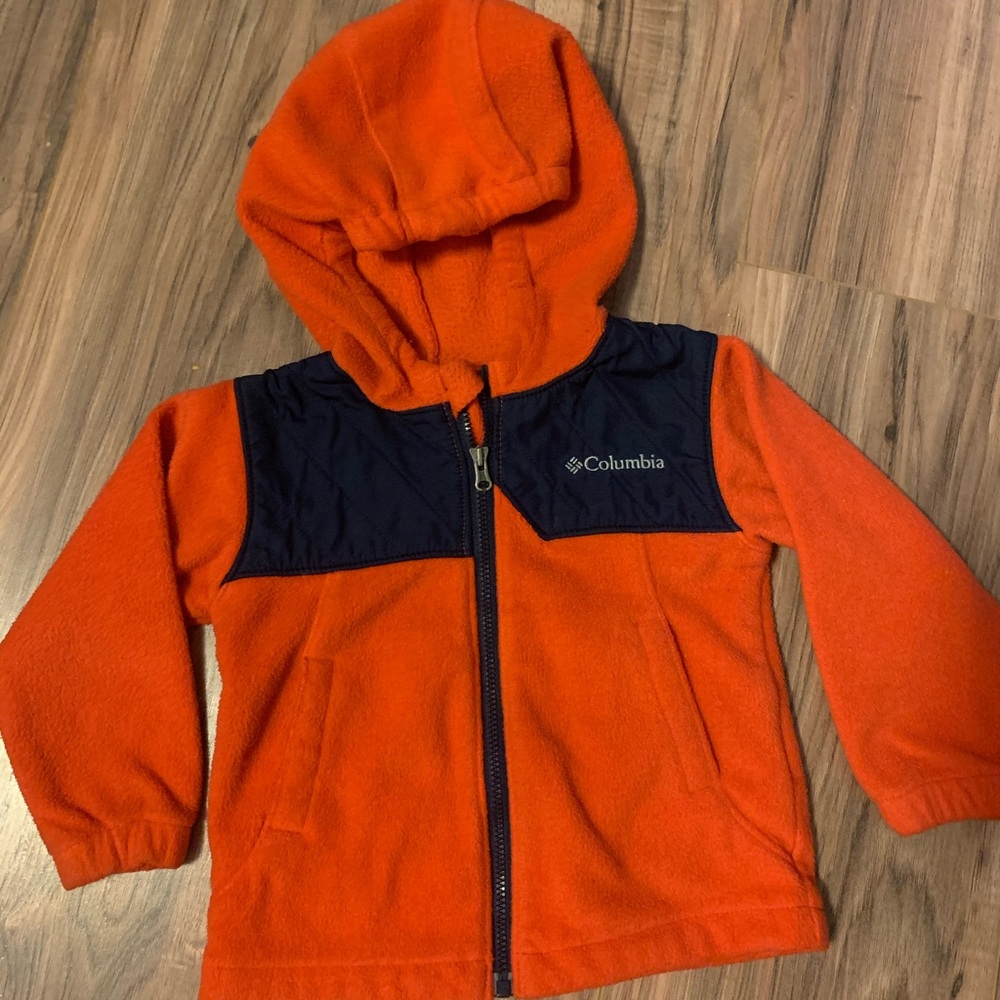 4/$20 Size 2T boys Columbia jacket